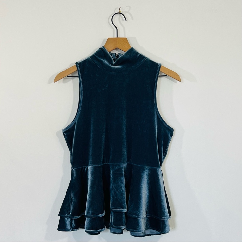 Torn By Ronny Kobo Icy Blue Velvet Sleeveless Gorgeous Peplum Top Size Medium - Picture 2 of 12